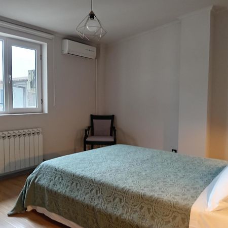 Medea'S Home Кутаїсі Екстер'єр фото